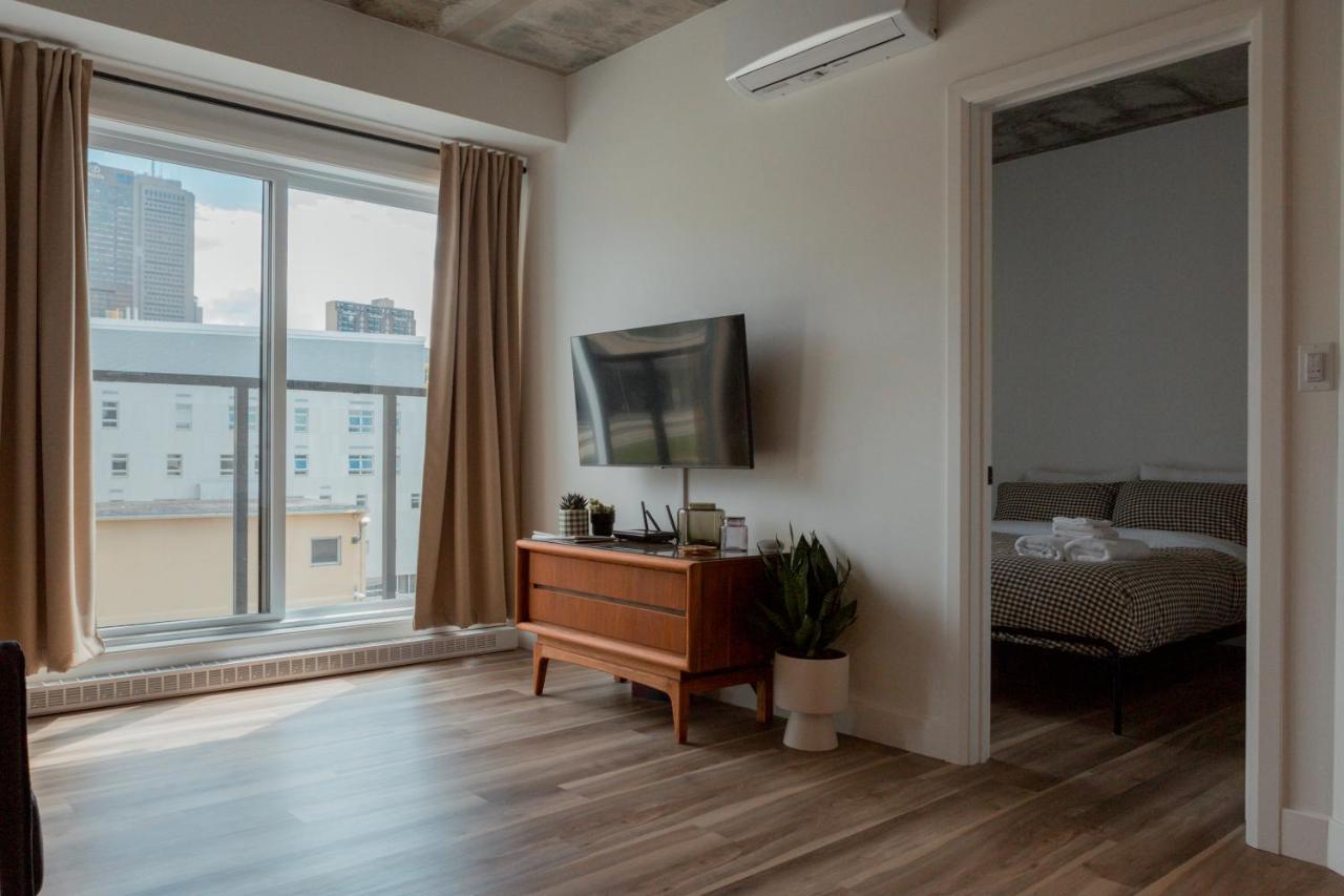 Condo Mid-Century Modern Style - Pool/Terrace ควิเบกซิตี้ ภายนอก รูปภาพ